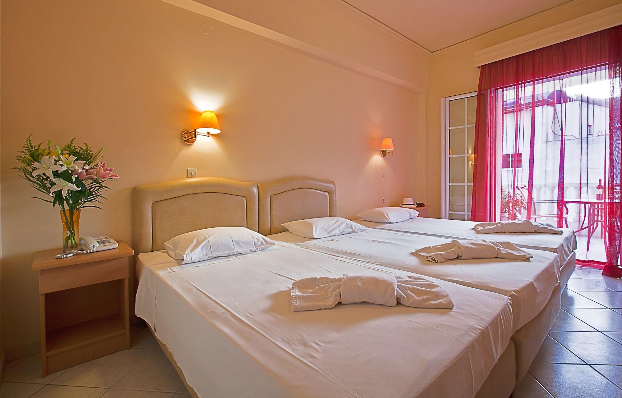 Epidavria Hotel โตโล ภายนอก รูปภาพ