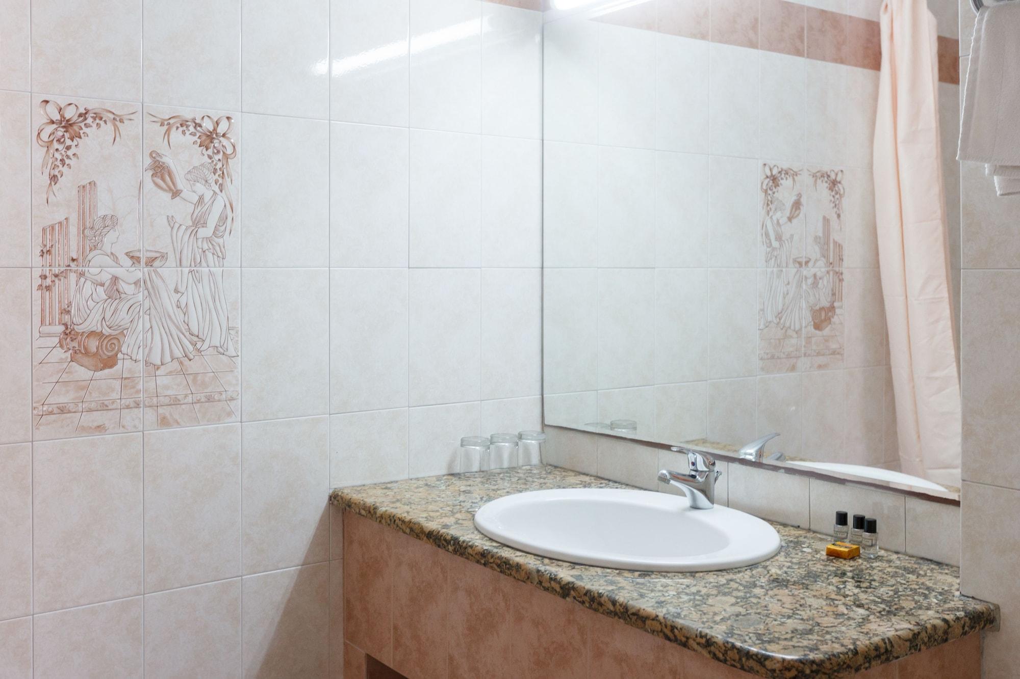 Epidavria Hotel โตโล ภายนอก รูปภาพ