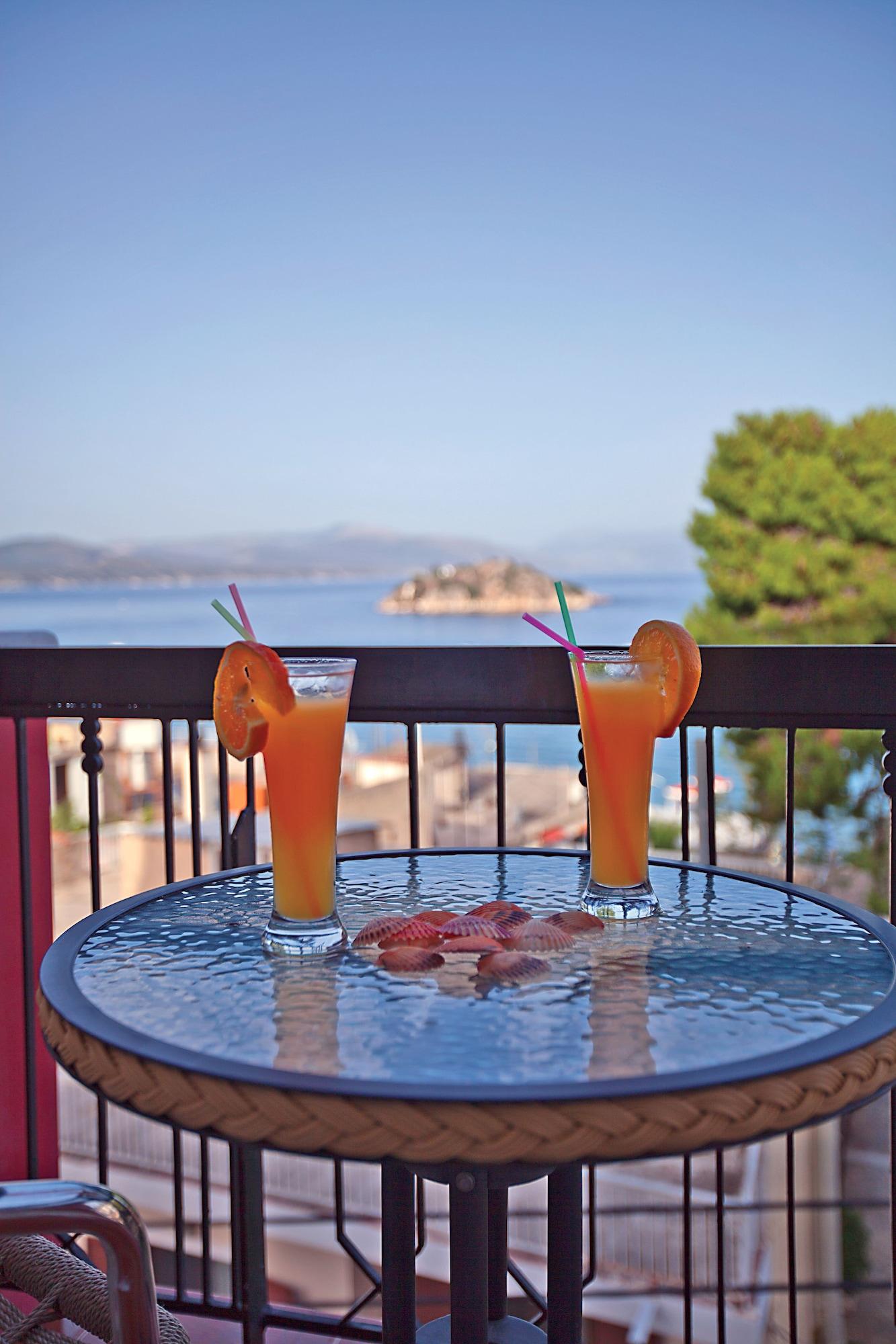 Epidavria Hotel โตโล ภายนอก รูปภาพ