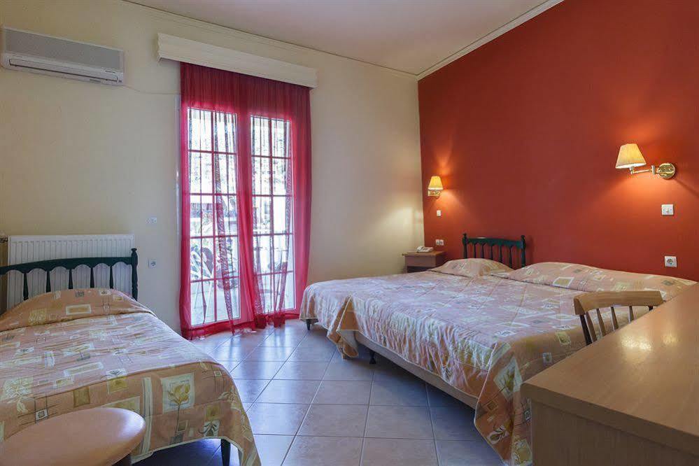 Epidavria Hotel โตโล ภายนอก รูปภาพ